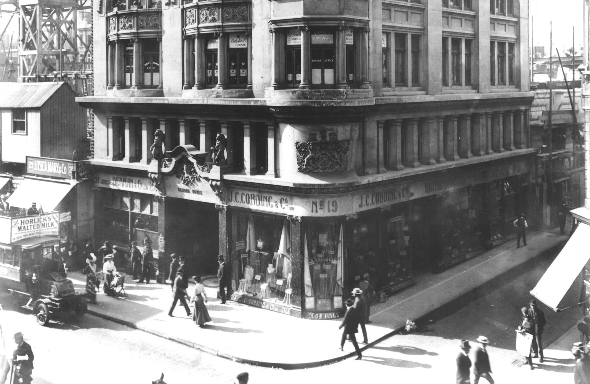 Cordings in Piccadilly circa 1906