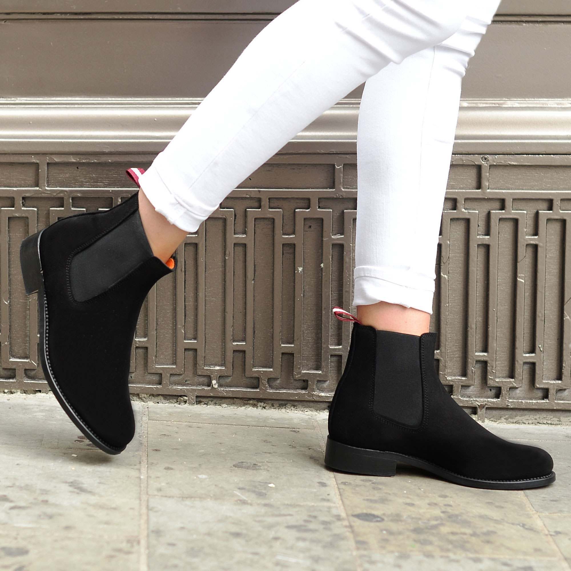 black chelsea boots fashion