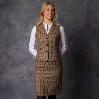 Cordings Wincanton Tweed Fitted Collared Waistcoat Main Image